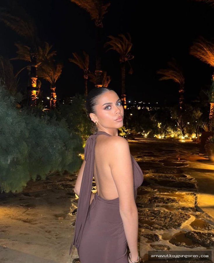 Şebnem ile Göktürk özel dairesi olan escort bilgileri